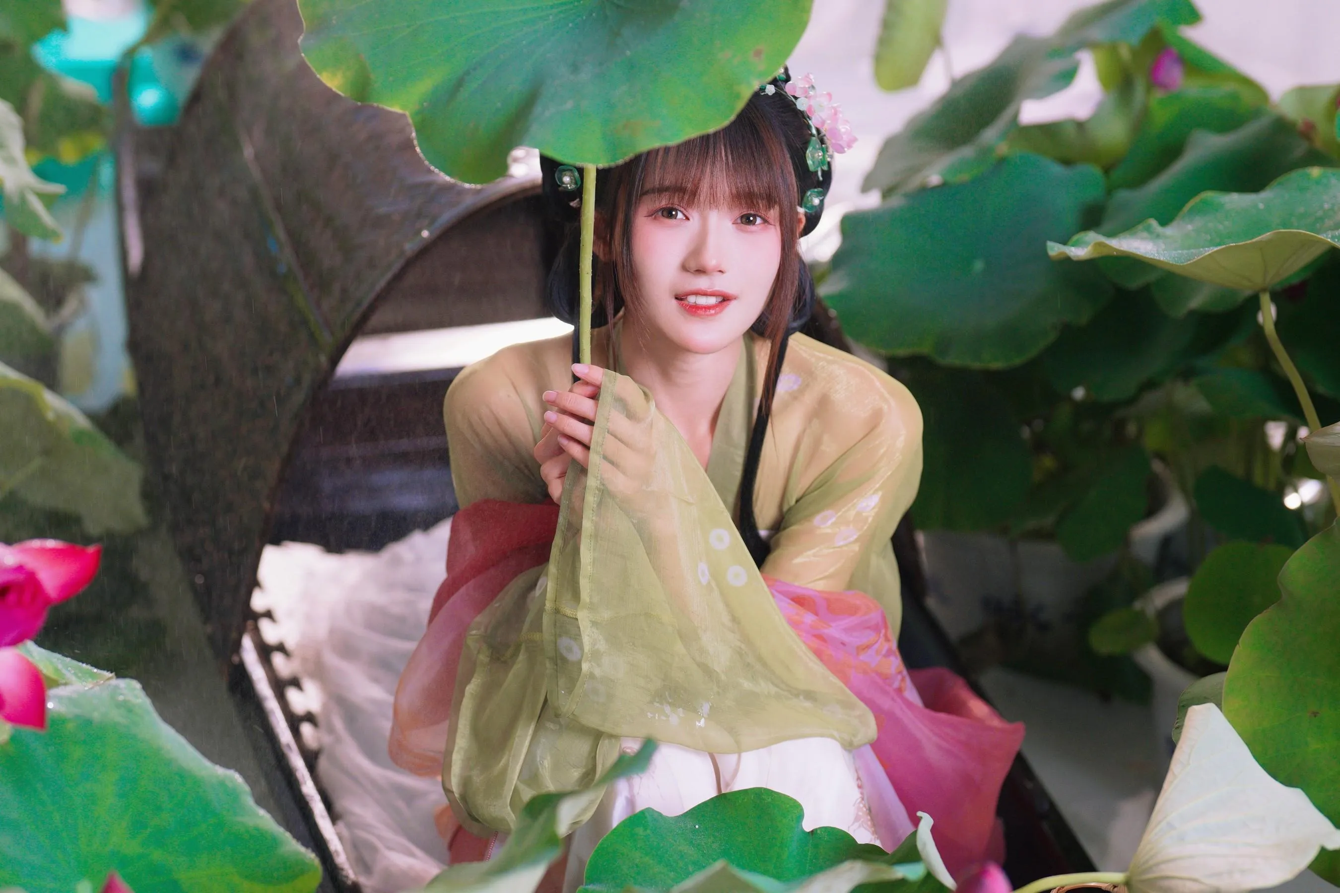 兔子Zzz不吃胡萝卜 – NO.108 浮香花谷 [55P]插图3